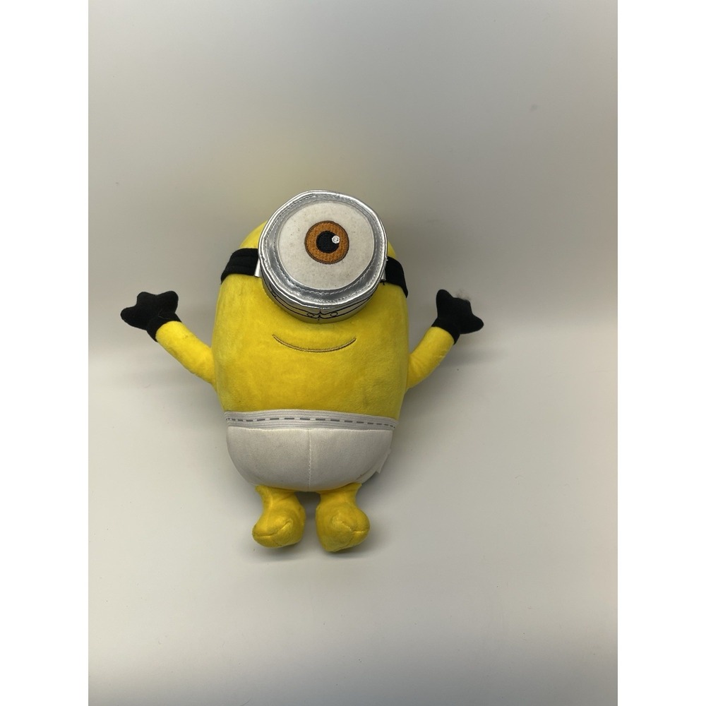 Despicable Me Minion Plush 9" One Eye Stuffed Toy Universal Studios Yellow